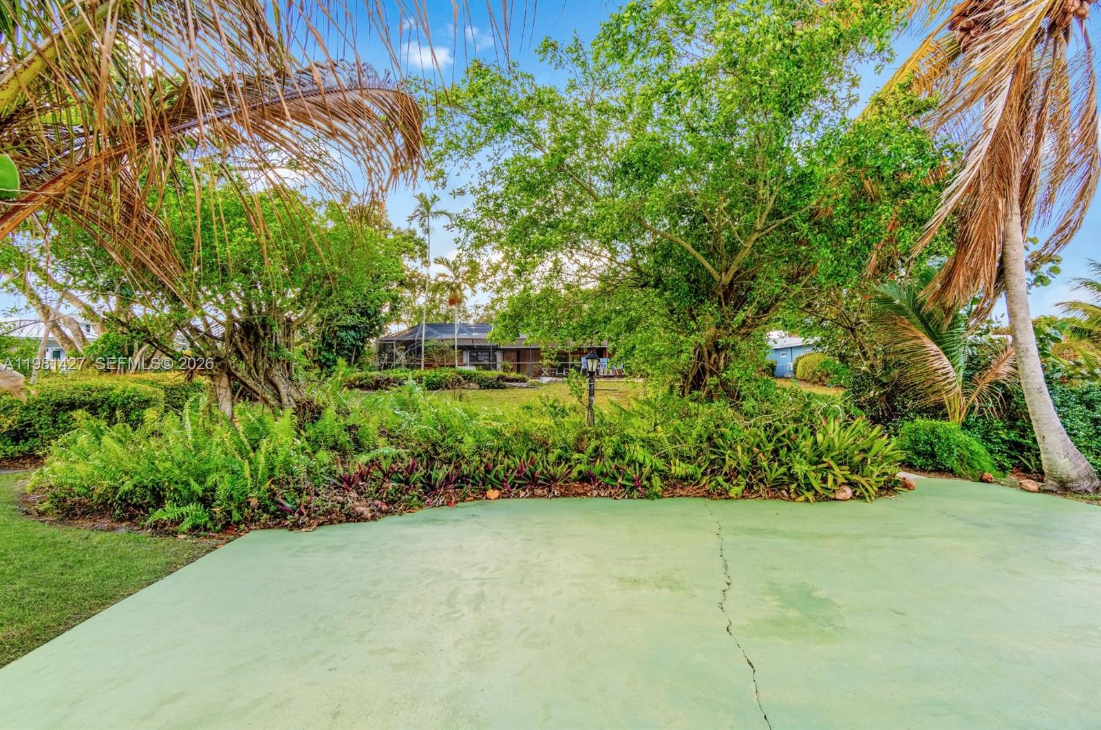 MC CAHILLS BLUEBIRD LAKE - Residential