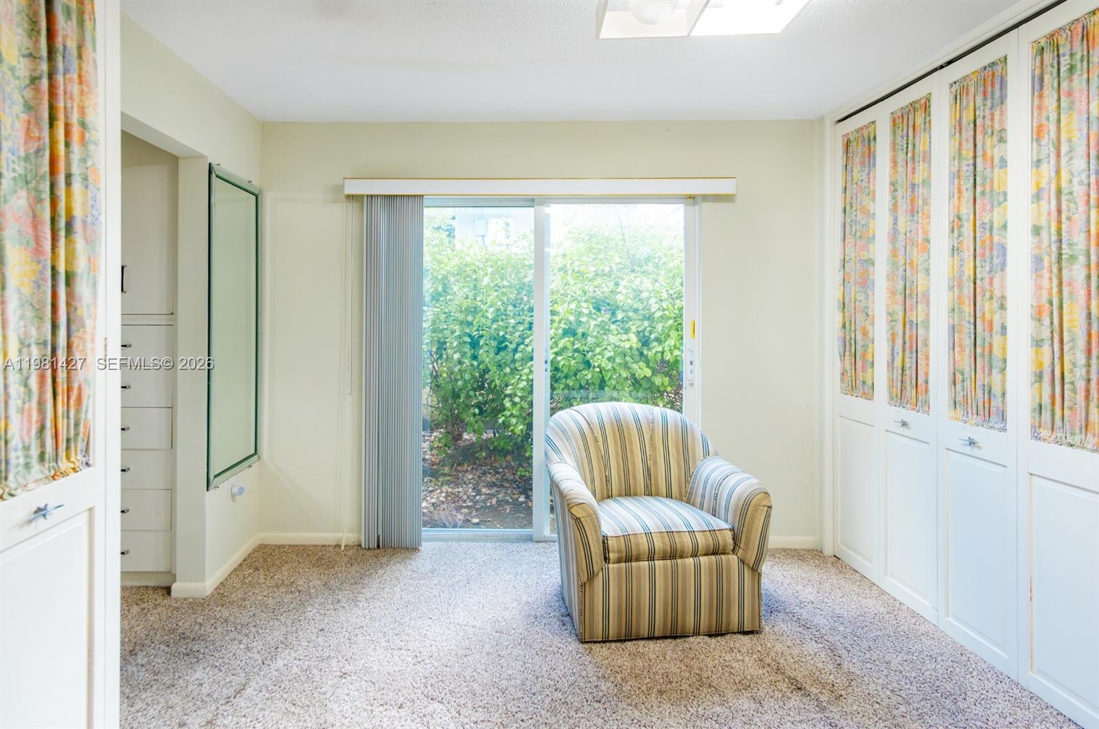 MC CAHILLS BLUEBIRD LAKE - Residential