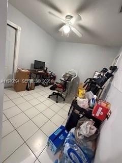 View photos, virtual tours, details... 729 SW 5th Ct