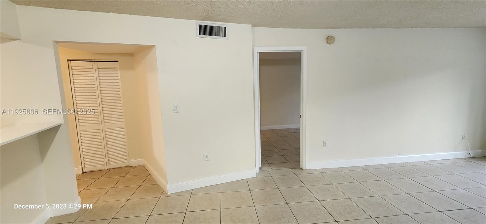SPRINGCREST CONDO - Residential Lease