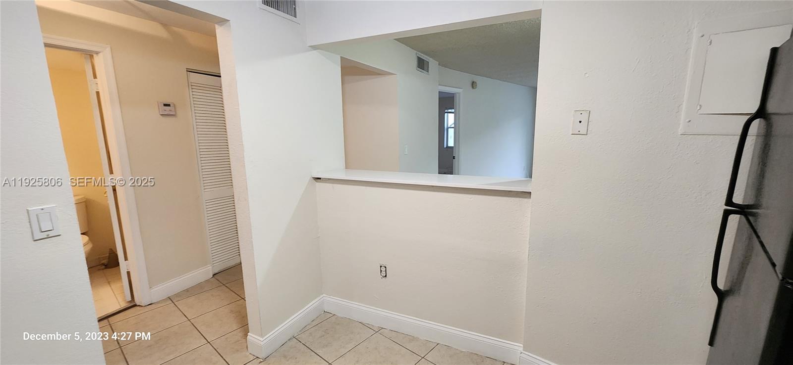 SPRINGCREST CONDO - Residential Lease