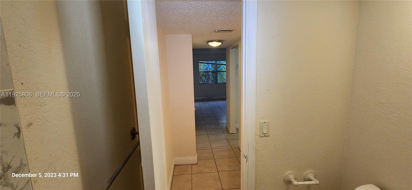 SPRINGCREST CONDO - Residential Lease