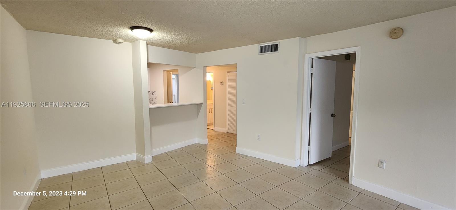 SPRINGCREST CONDO - Residential Lease