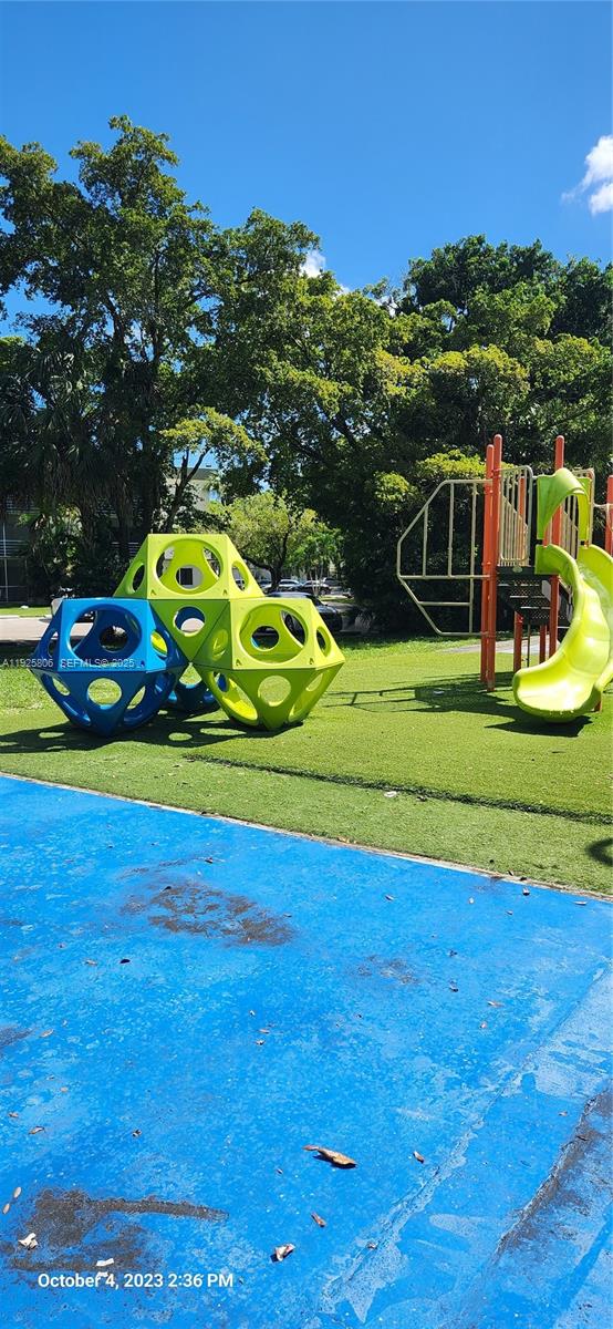 SPRINGCREST CONDO - Residential Lease