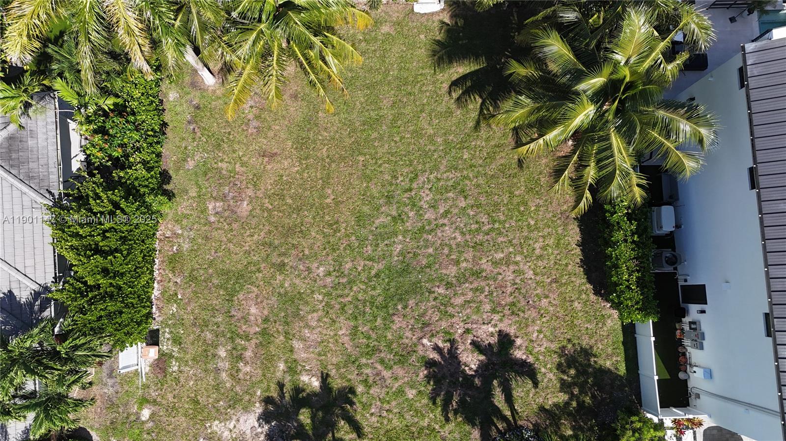 CORAL KEY VILLAS 2ND SEC - Land