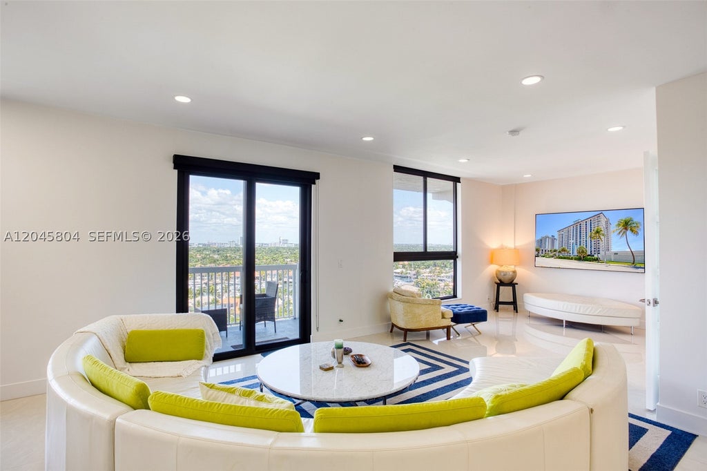 Photo of 1500 S Ocean Dr #PHE, Hollywood, FL 33019 (MLS # A12045804)