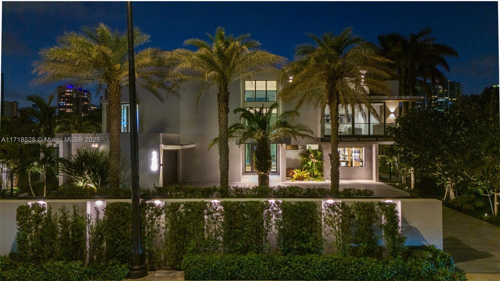 GOLDEN BEACH SEC C - Residential Lease
