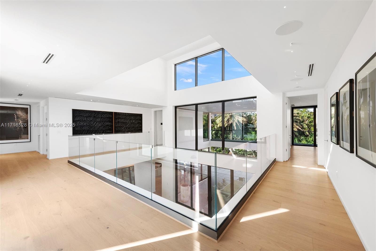 GOLDEN BEACH SEC C - Residential Lease