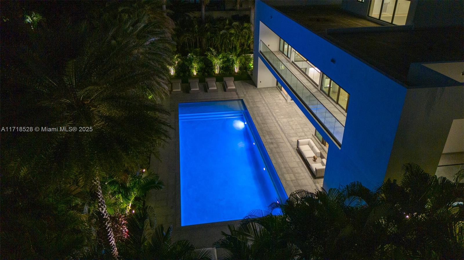 GOLDEN BEACH SEC C - Residential Lease