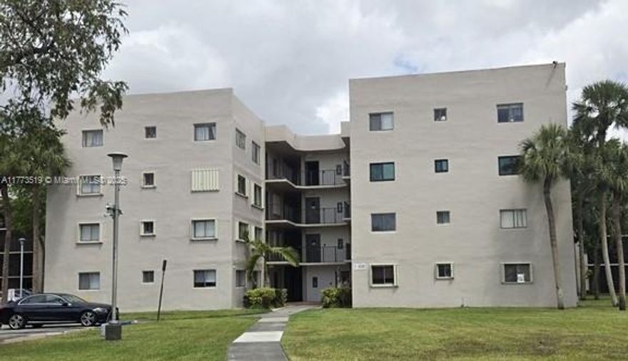 Attention: This bright and spacious 1 bed / 1.5 bath, 705 sq. ft. condo in the gated community of Horizons West, in the heart of Kendall, won’t last! Features ceramic tile throughout, an updated kitchen with modern cabinets and stainless steel appliances, plus a generously sized bedroom with a walk-in closet. Enjoy the large screened balcony with storage and a parking space right behind the unit. Building #3 is near guest parking and the resident entrance. Can be rented right away! The community offers 24-hour security and resort-style amenities—clubhouse, pools, tennis, basketball, and racquetball courts. Prime location near public transportation, schools, shopping, and dining. Easy to show—act fast!