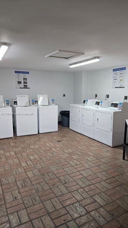 HORIZONS WEST CONDO #3 - Residential