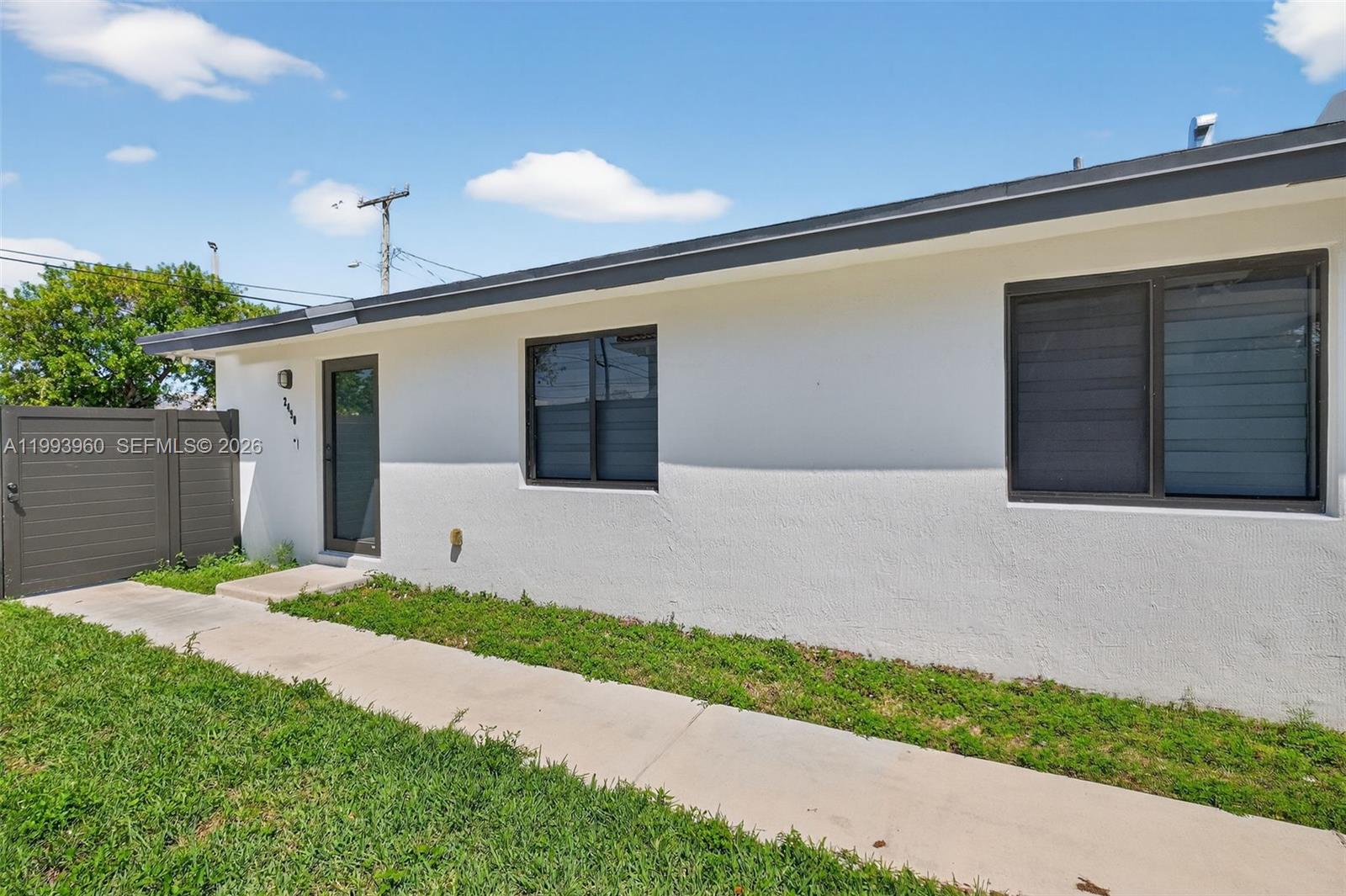 SMITH TERRACE - Residential Lease