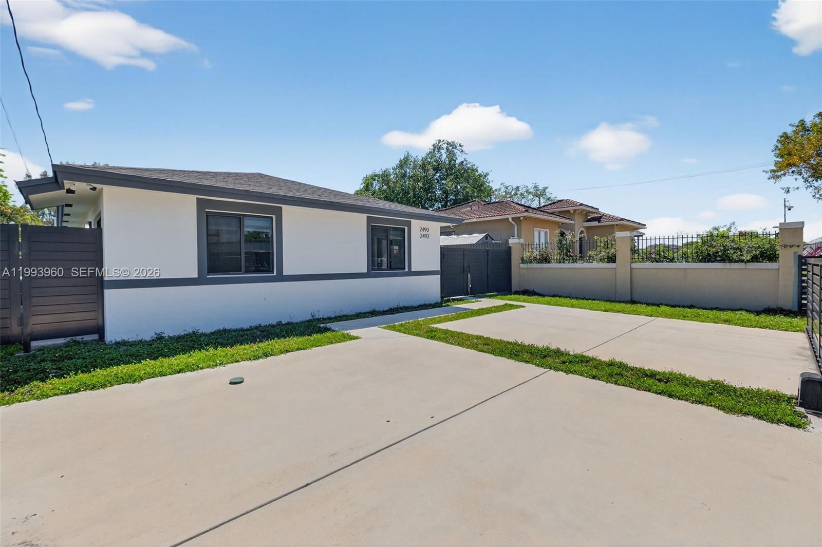 SMITH TERRACE - Residential Lease