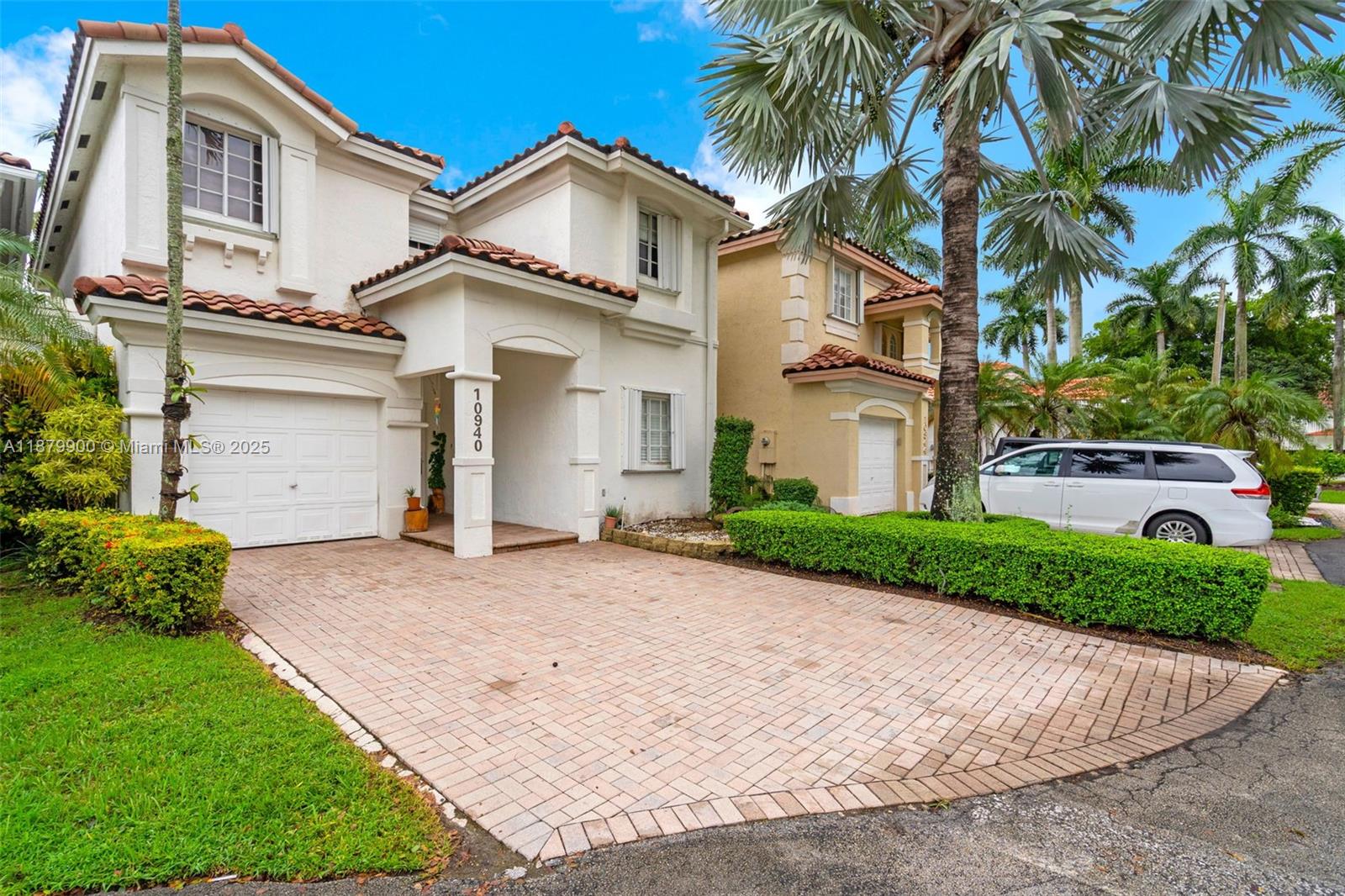 DORAL ISLES CARIBBEAN - Residential