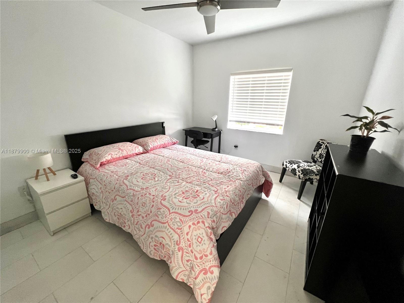 DORAL ISLES CARIBBEAN - Residential