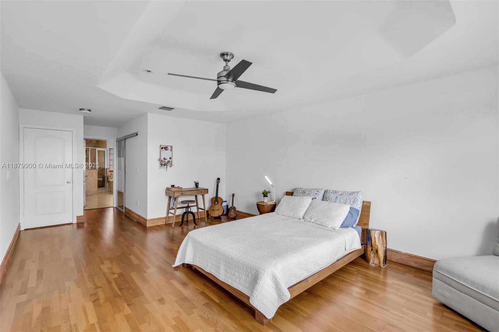 DORAL ISLES CARIBBEAN - Residential