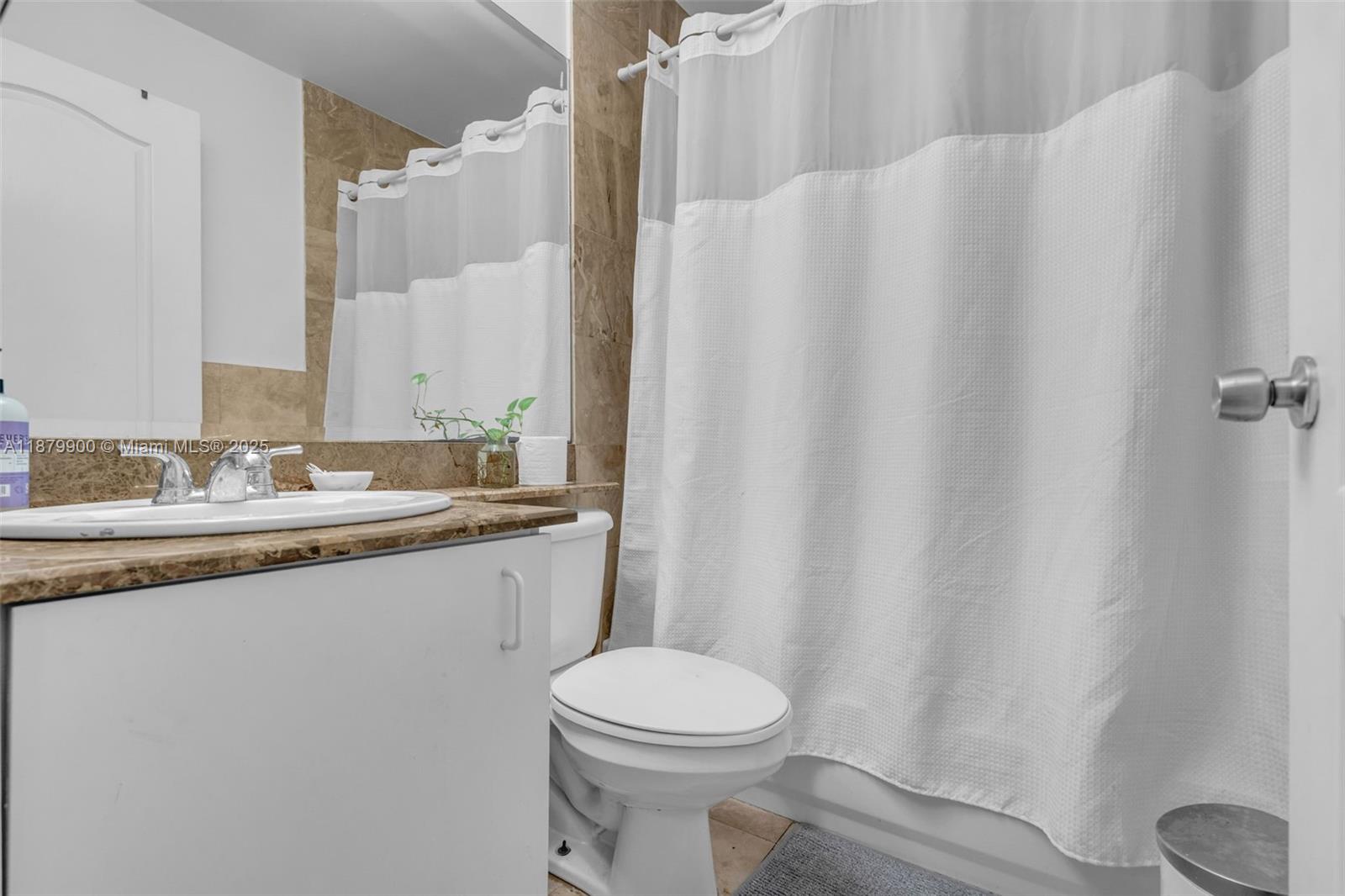 DORAL ISLES CARIBBEAN - Residential