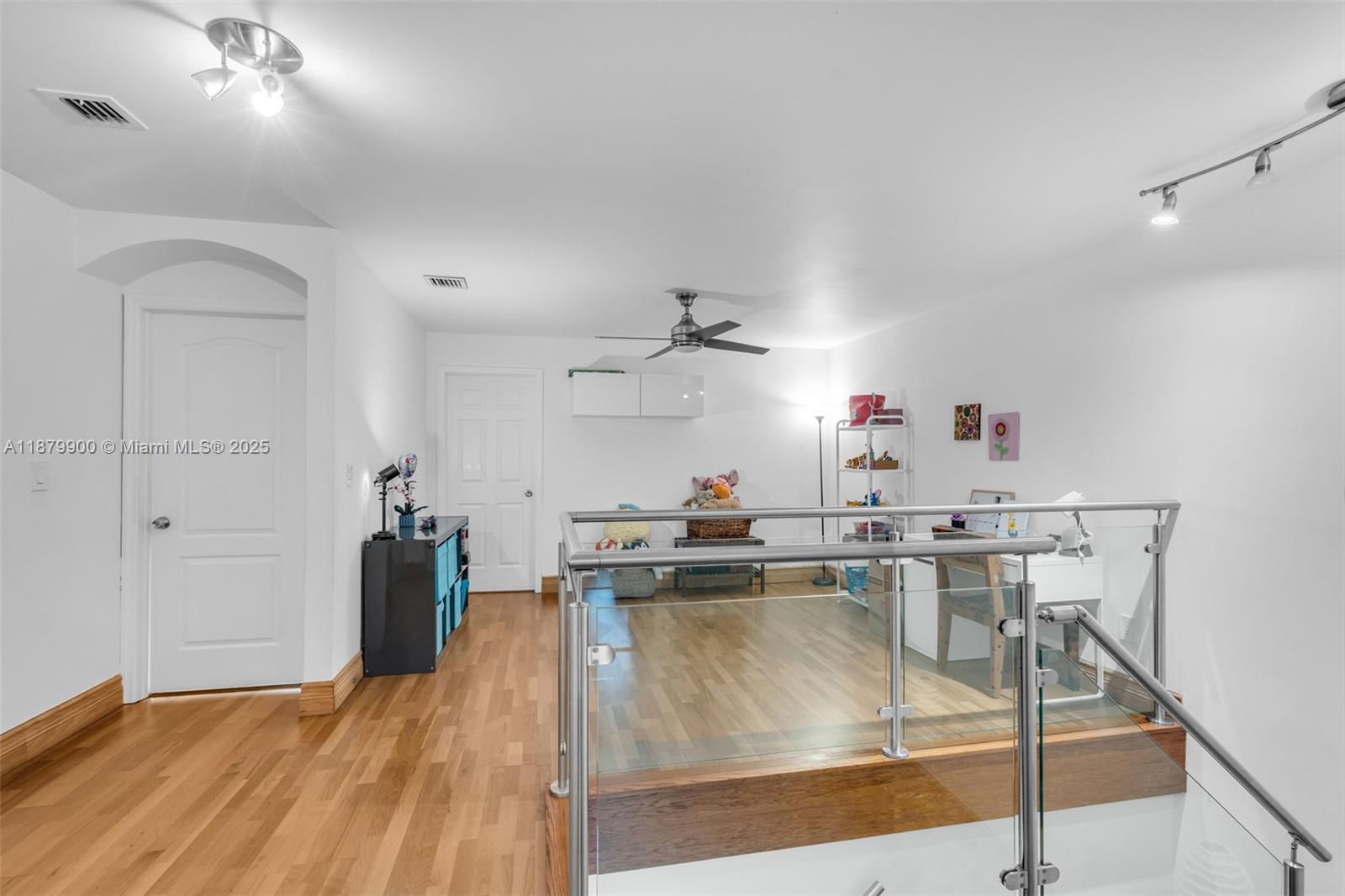 DORAL ISLES CARIBBEAN - Residential