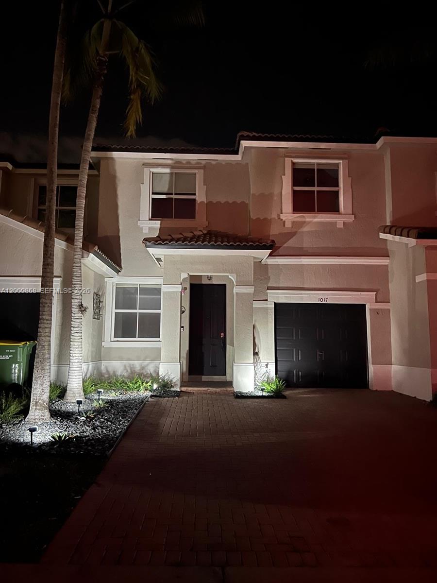 1017 NE 42nd Ave 1017