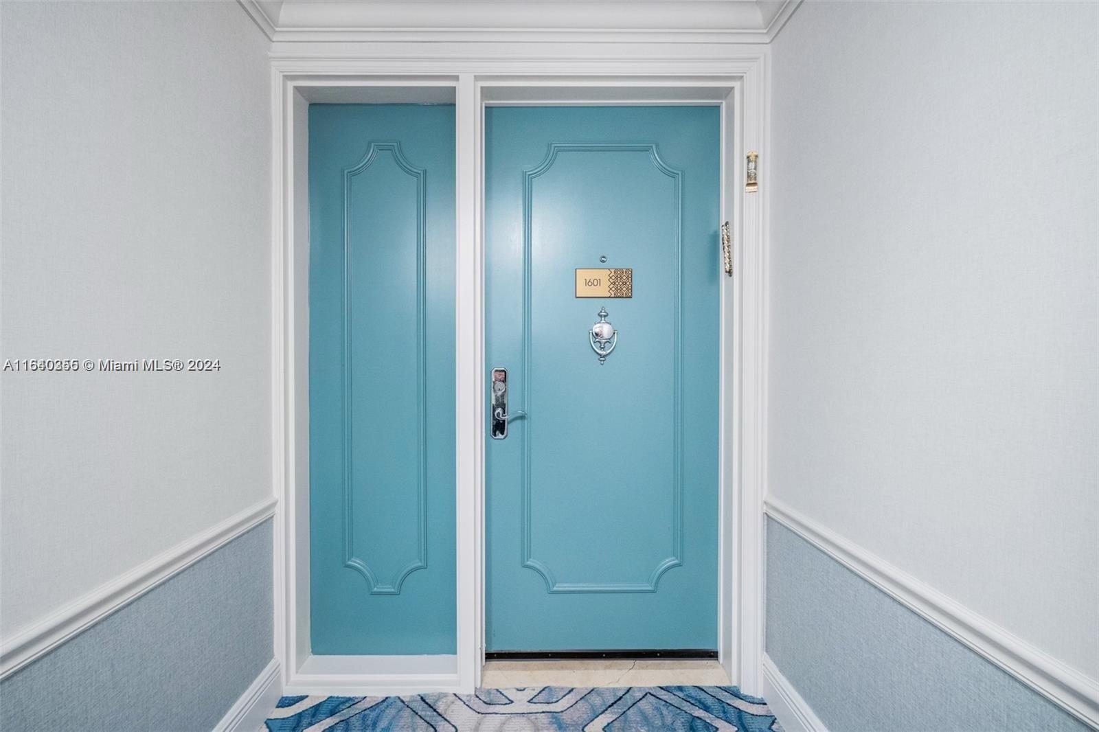 THE EXECUTIVE RESIDENCES - Residential