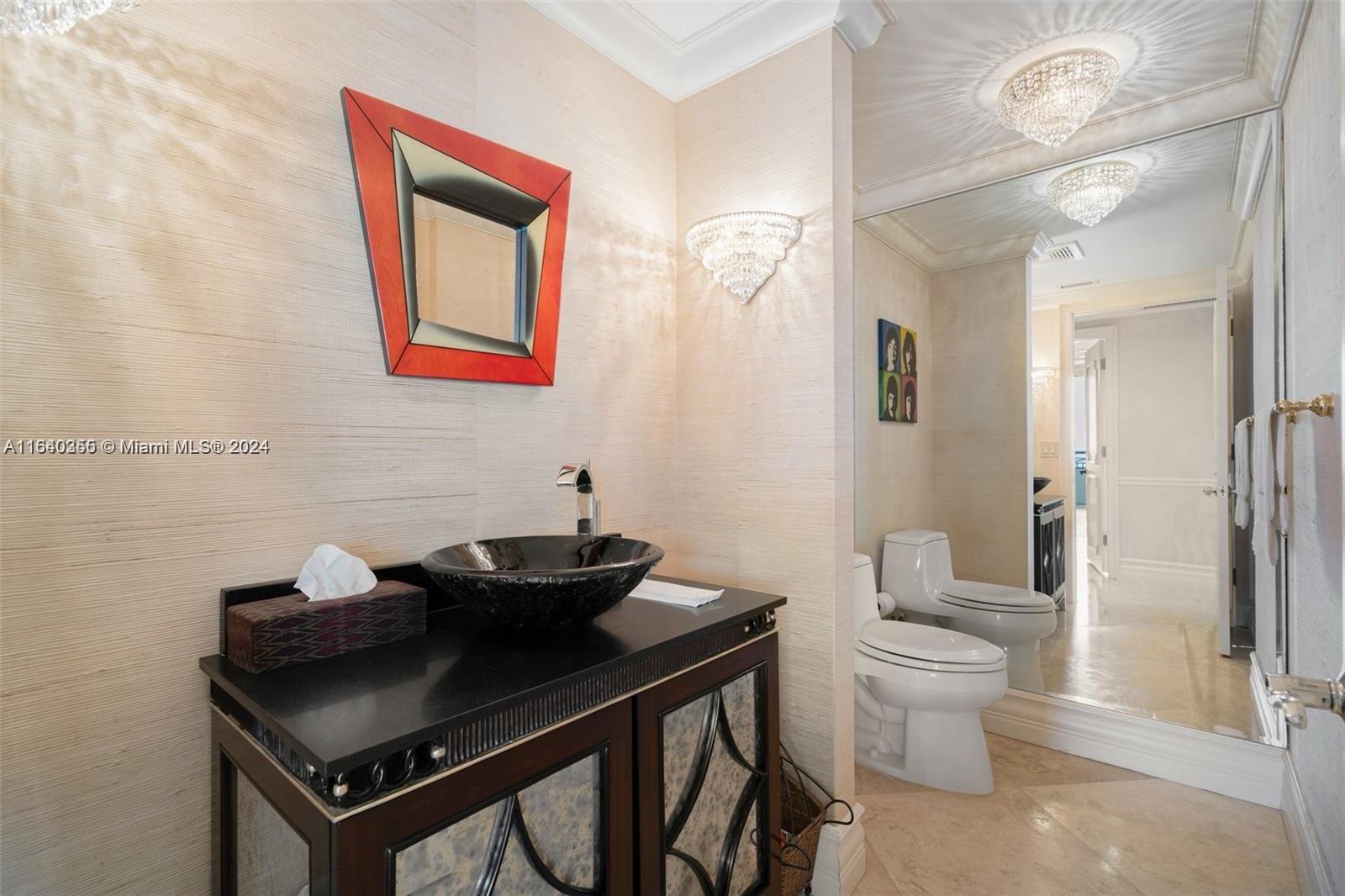 THE EXECUTIVE RESIDENCES - Residential