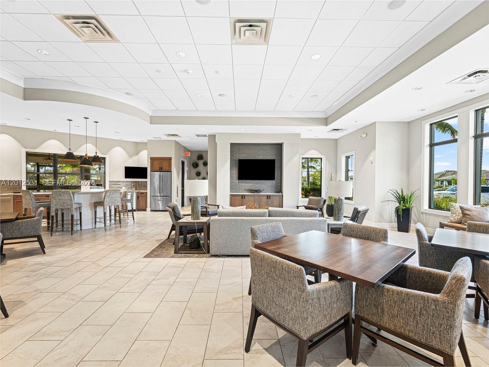 OAK TREE PROPERTY REDEVEL - Residential