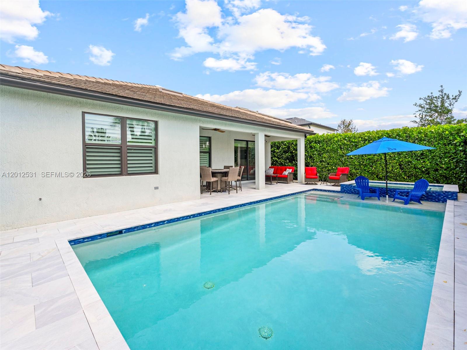 OAK TREE PROPERTY REDEVEL - Residential