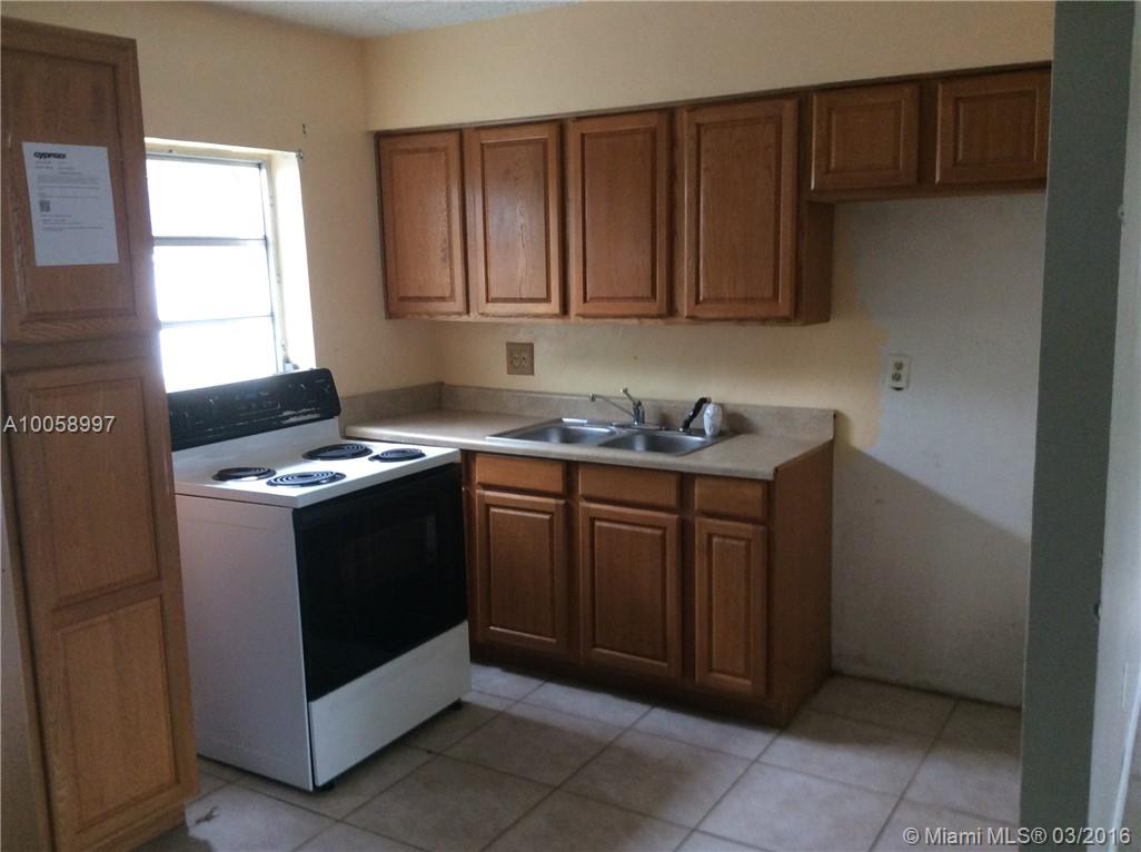 Weidlings Sub Of S1/2 Of - Residential