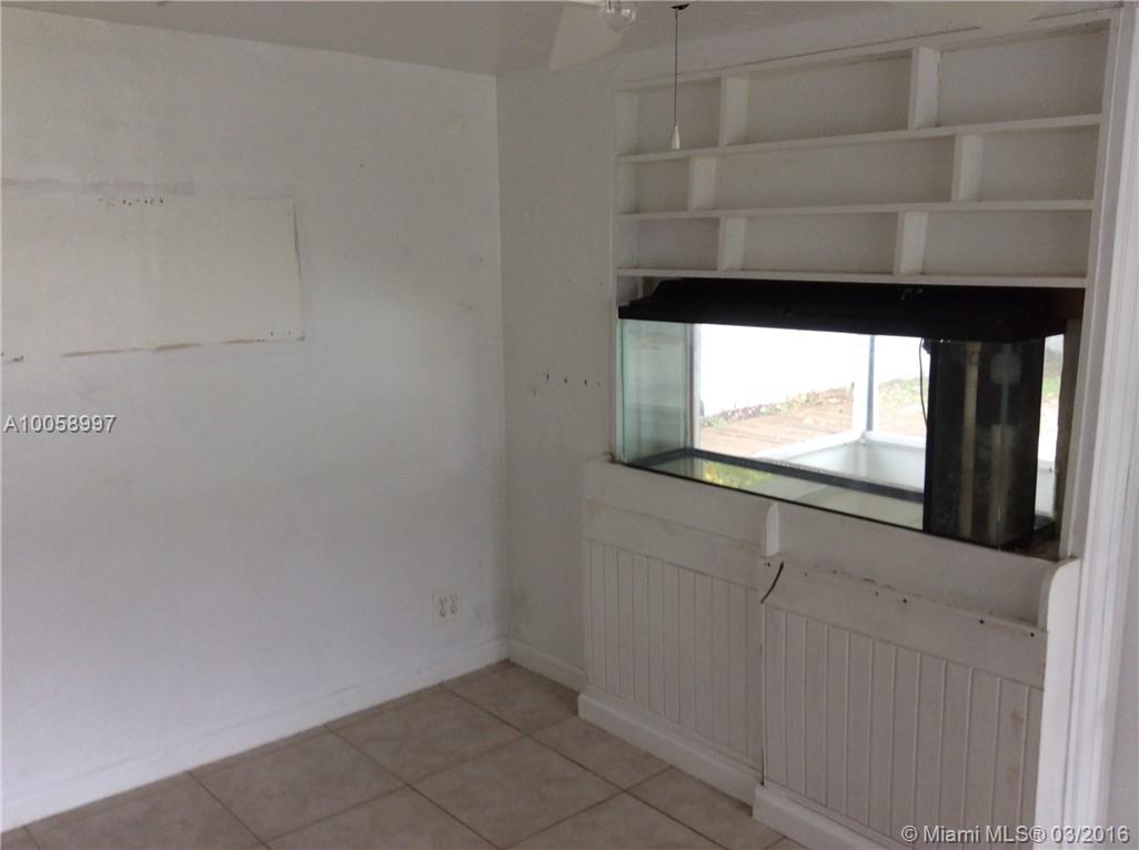 Weidlings Sub Of S1/2 Of - Residential