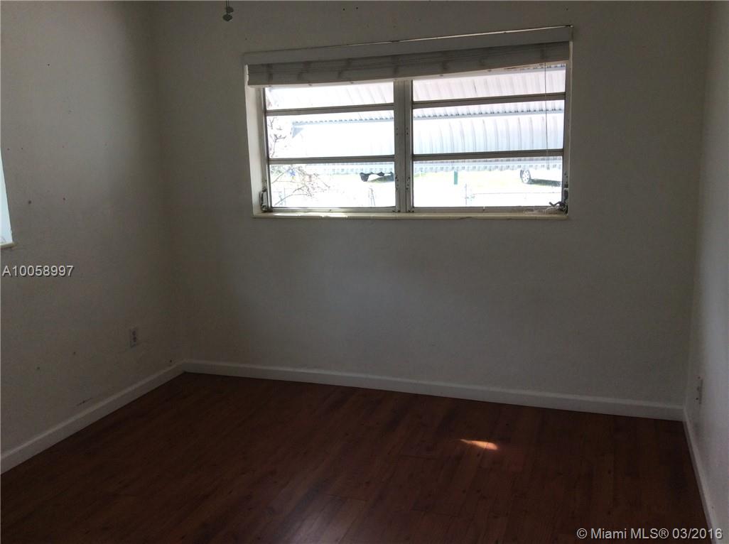 Weidlings Sub Of S1/2 Of - Residential