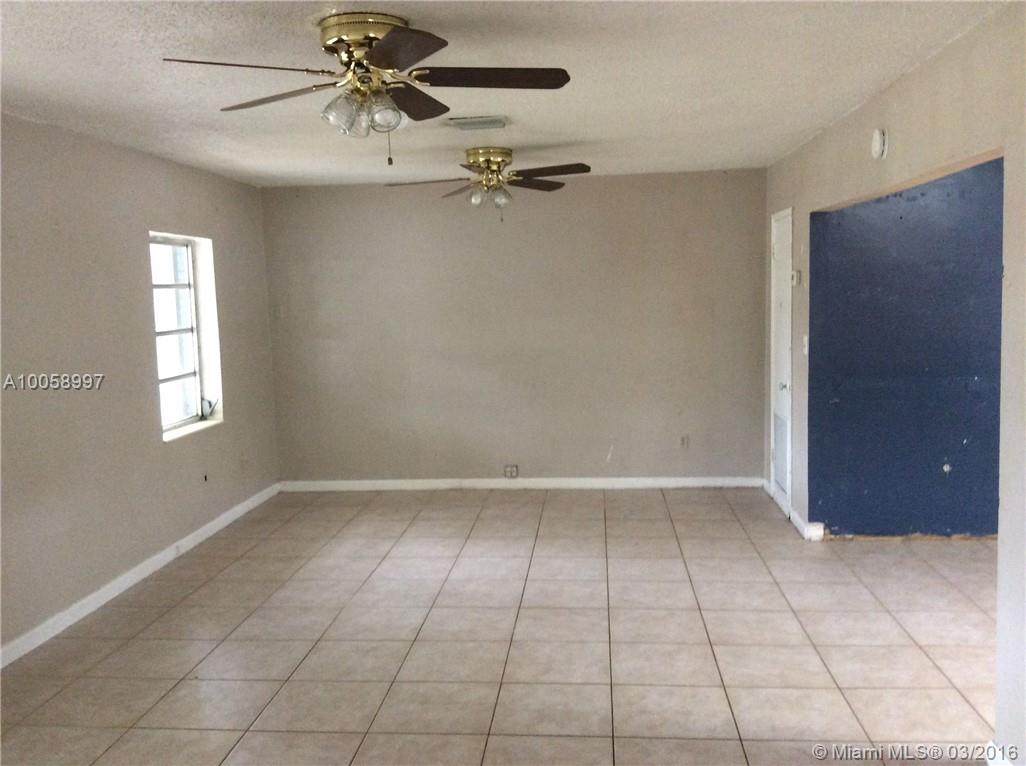 Weidlings Sub Of S1/2 Of - Residential