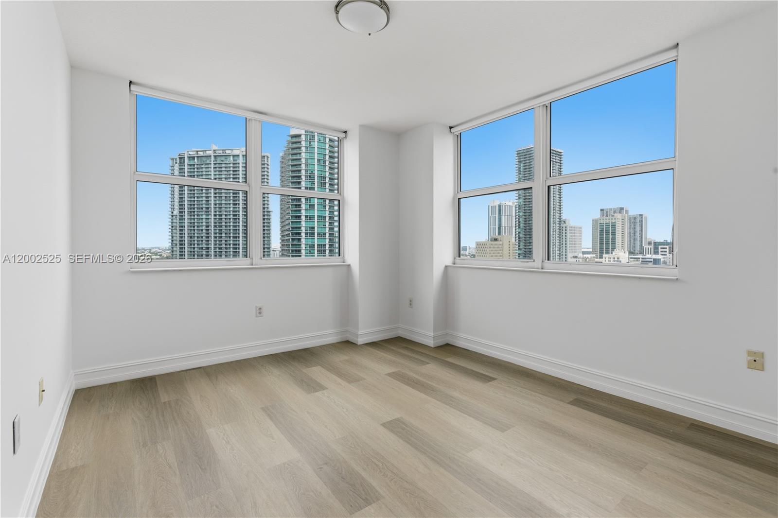 BRICKELL ON THE RIVER N T - Residential Lease