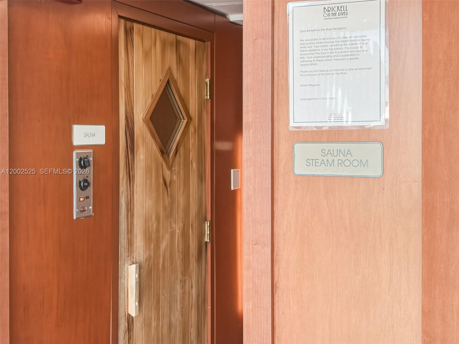 BRICKELL ON THE RIVER N T - Residential Lease