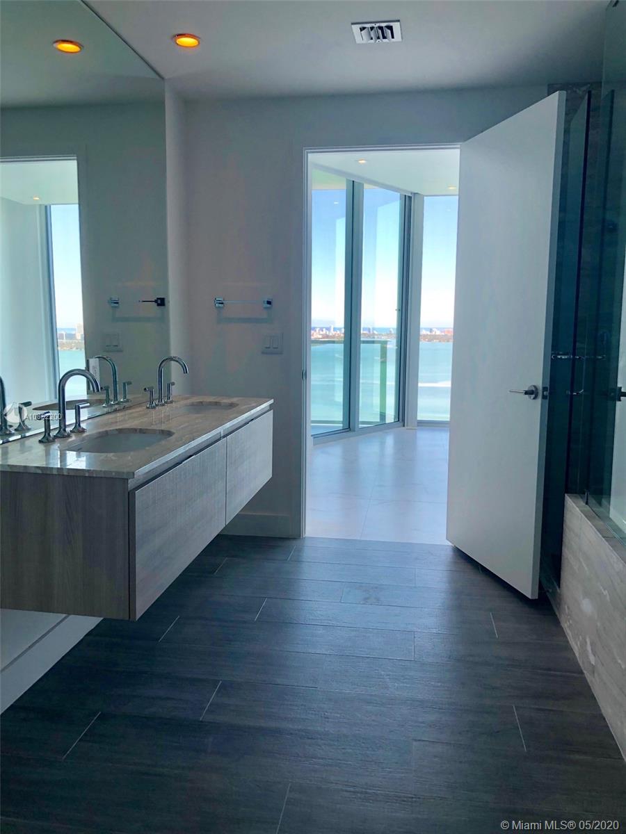 BISCAYNE BEACH CONDO - Residential Lease