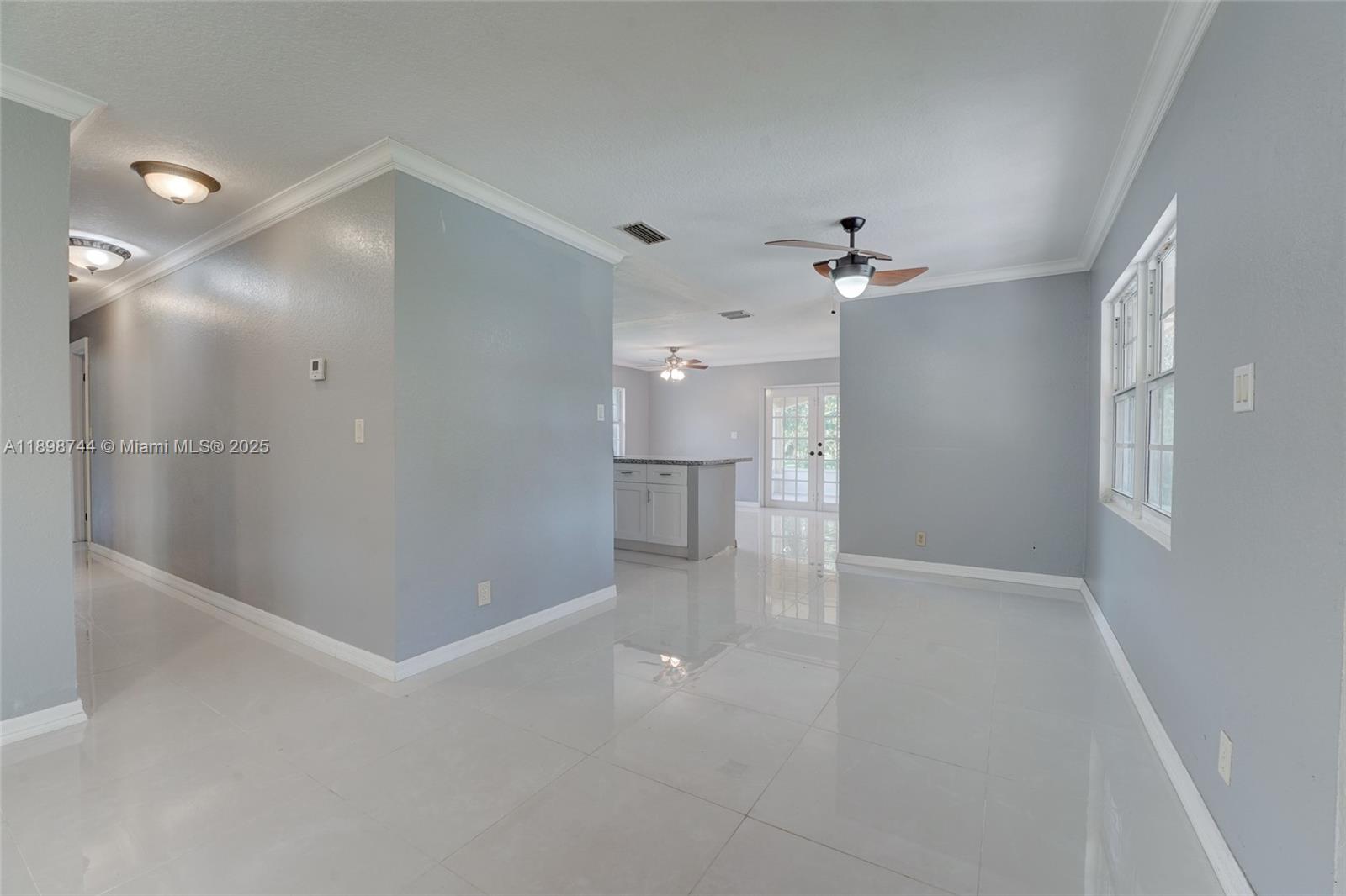 EVERGLADES LAND CO SUB - Residential Lease