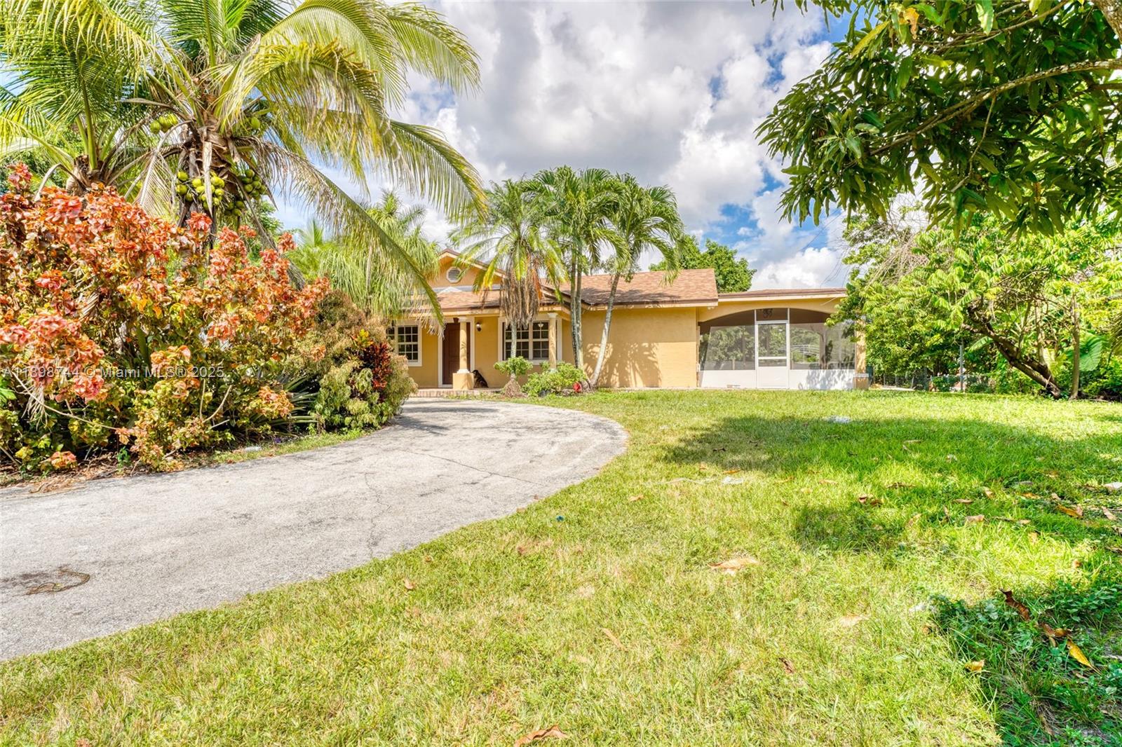 EVERGLADES LAND CO SUB - Residential Lease