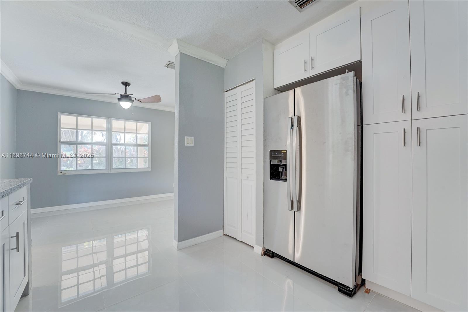 EVERGLADES LAND CO SUB - Residential Lease