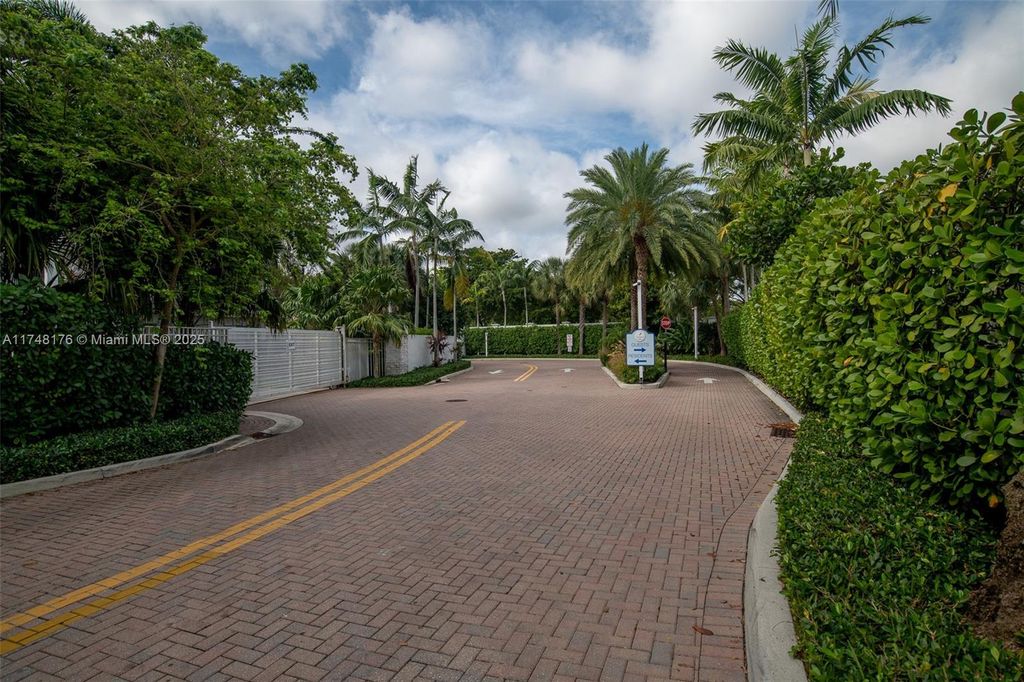 listing image 72