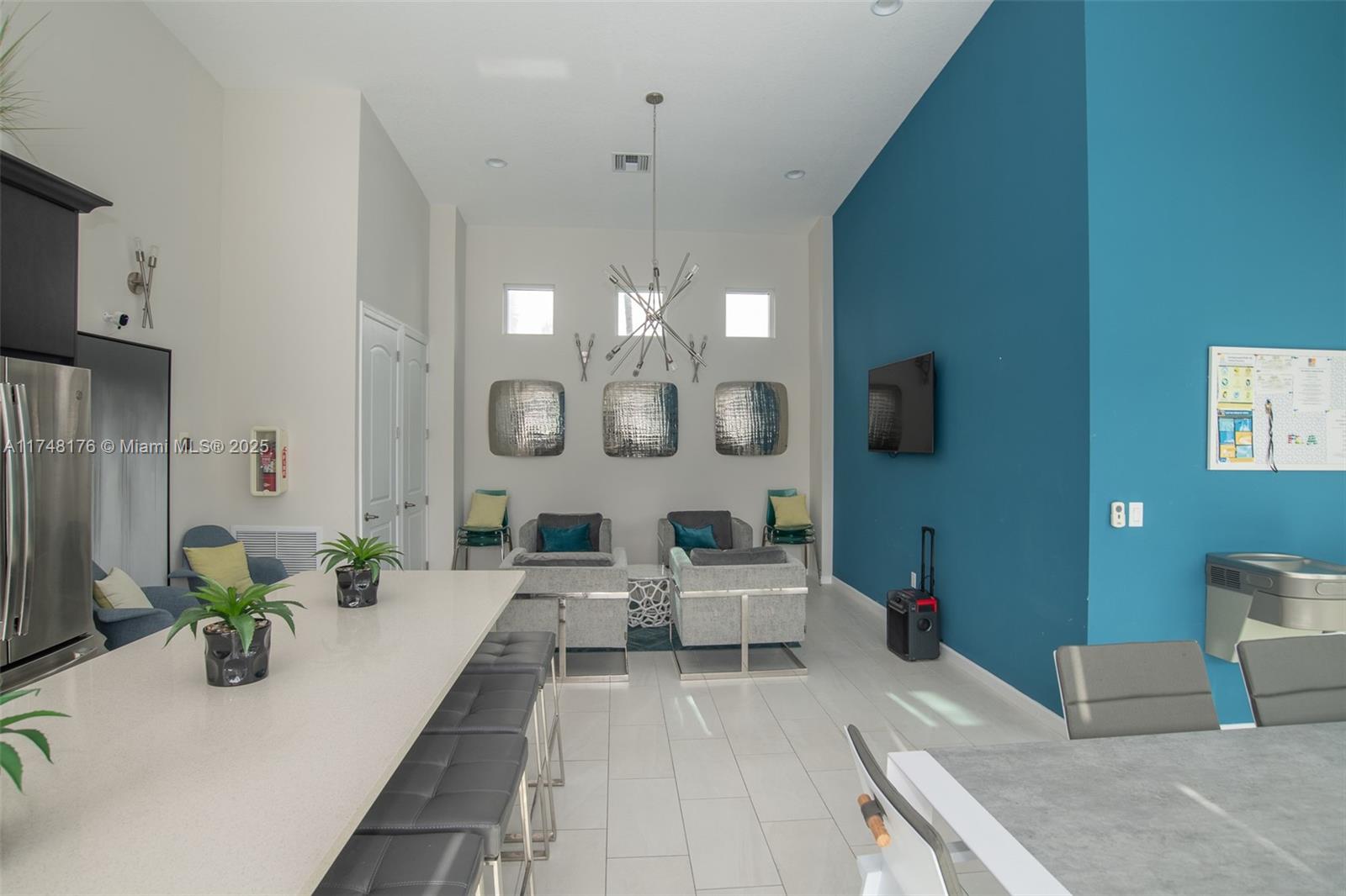 POINTE @ MIDDLE RIVER - Residential