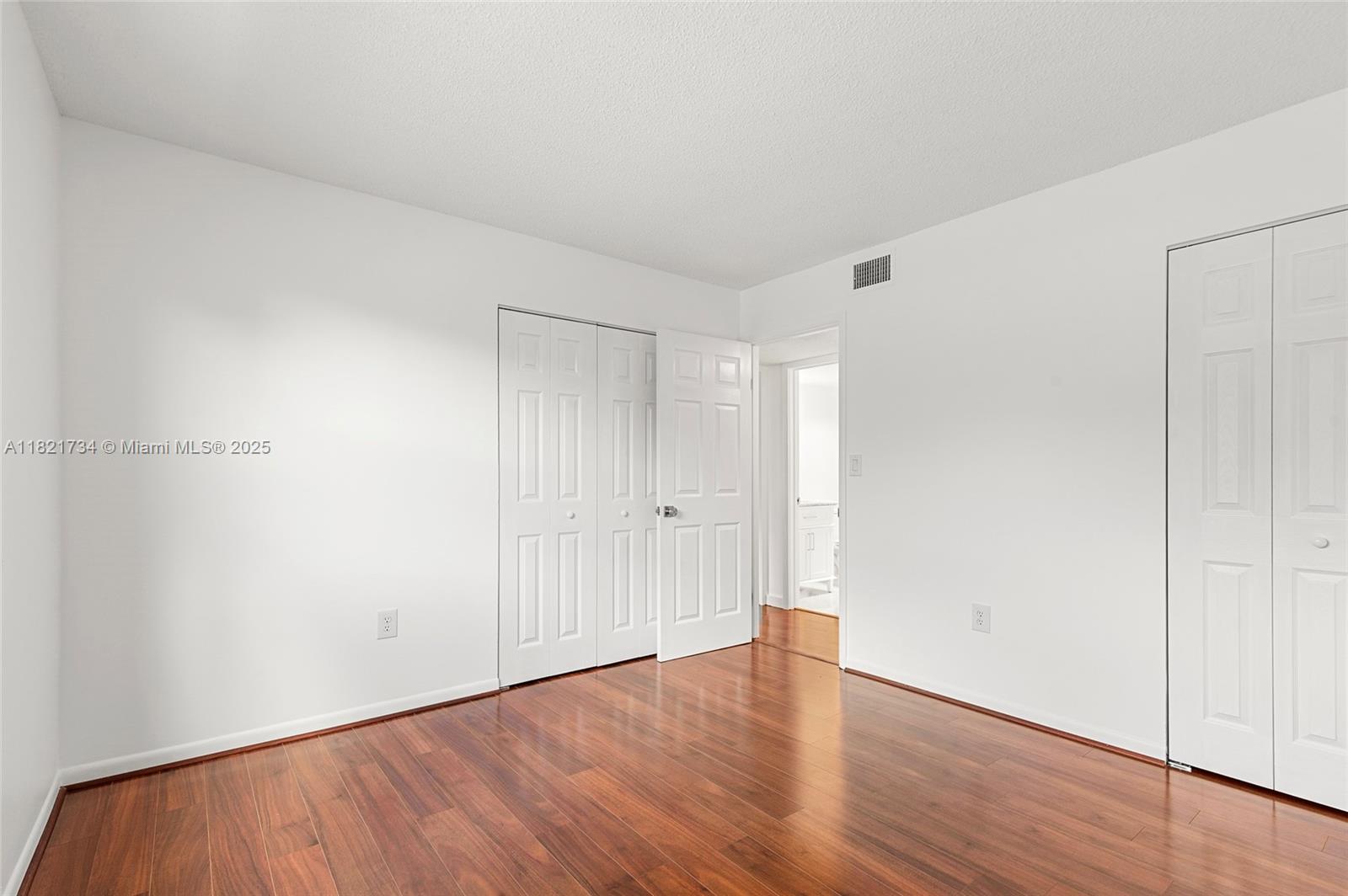 PALM HAVEN TOWERS CONDO - Residential