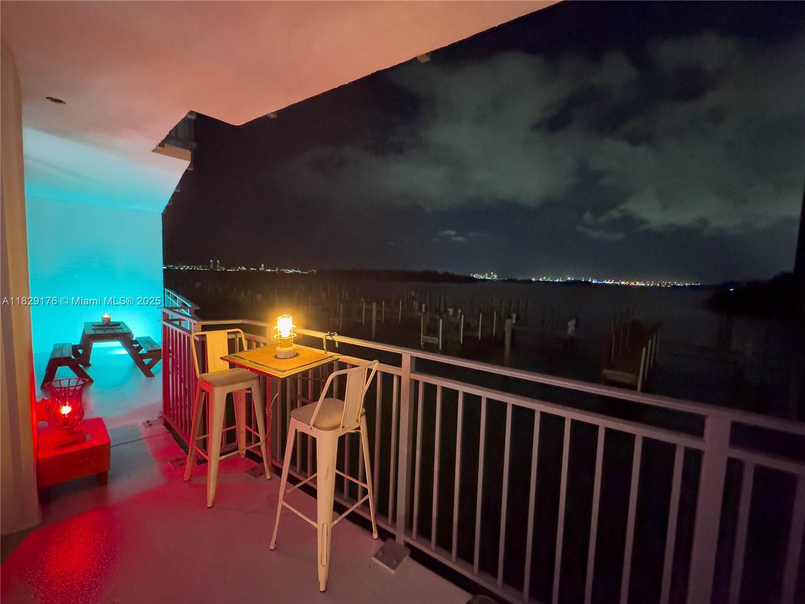 PALM BAY CONDOMINIUM - Residential