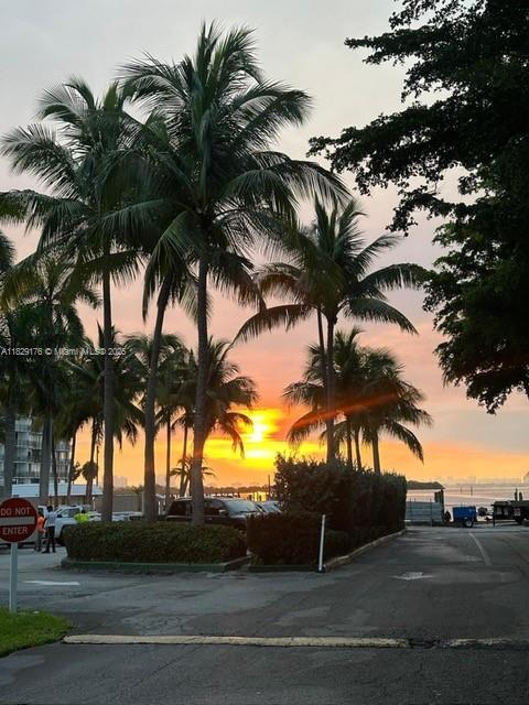 PALM BAY CONDOMINIUM - Residential