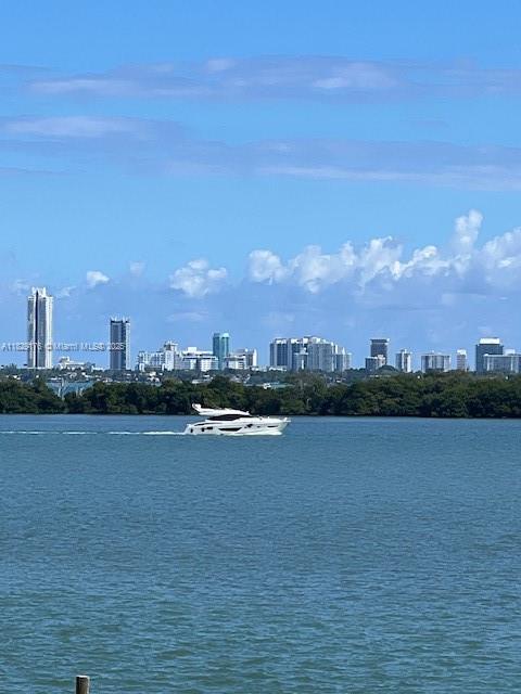 PALM BAY CONDOMINIUM - Residential