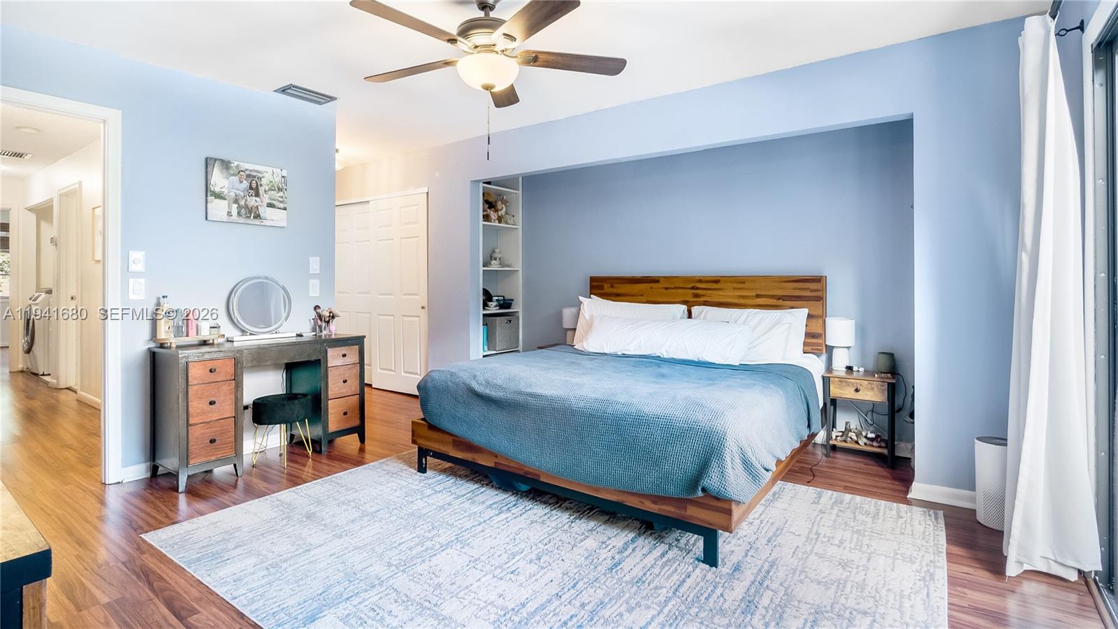 COUNTRY SQUIRE TOWNHOMES - Residential