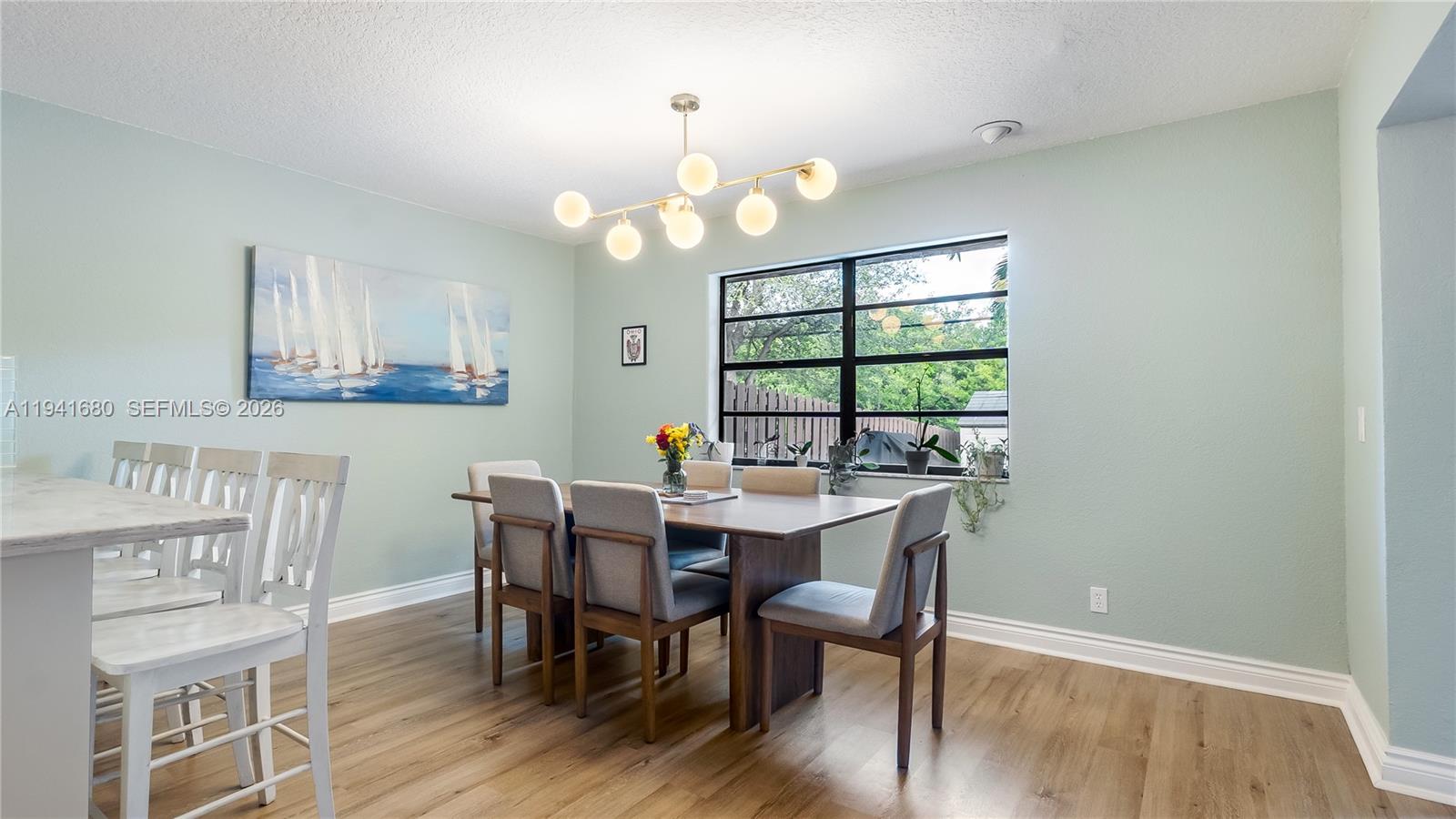 COUNTRY SQUIRE TOWNHOMES - Residential