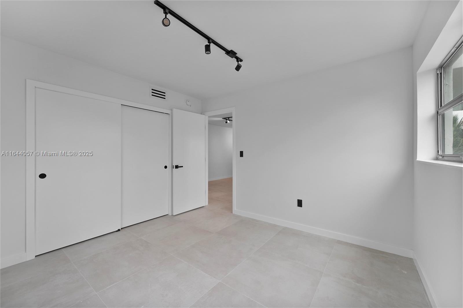 TERRACE VIEW TOWERS CONDO - Residential