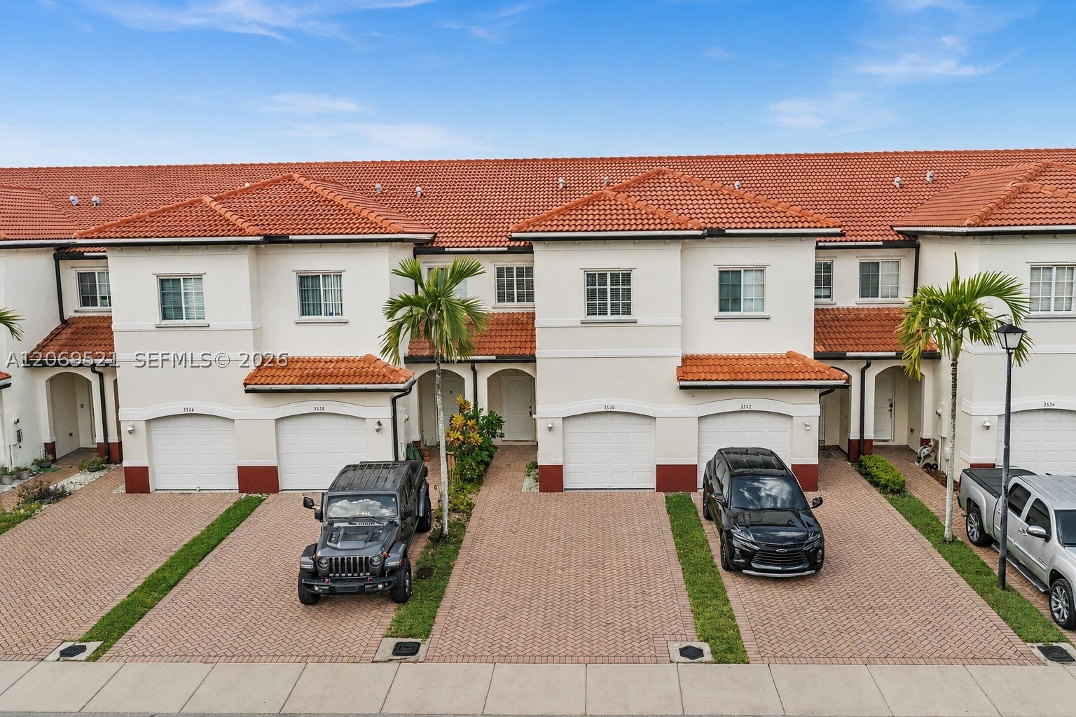 3530 NW 29th Ct