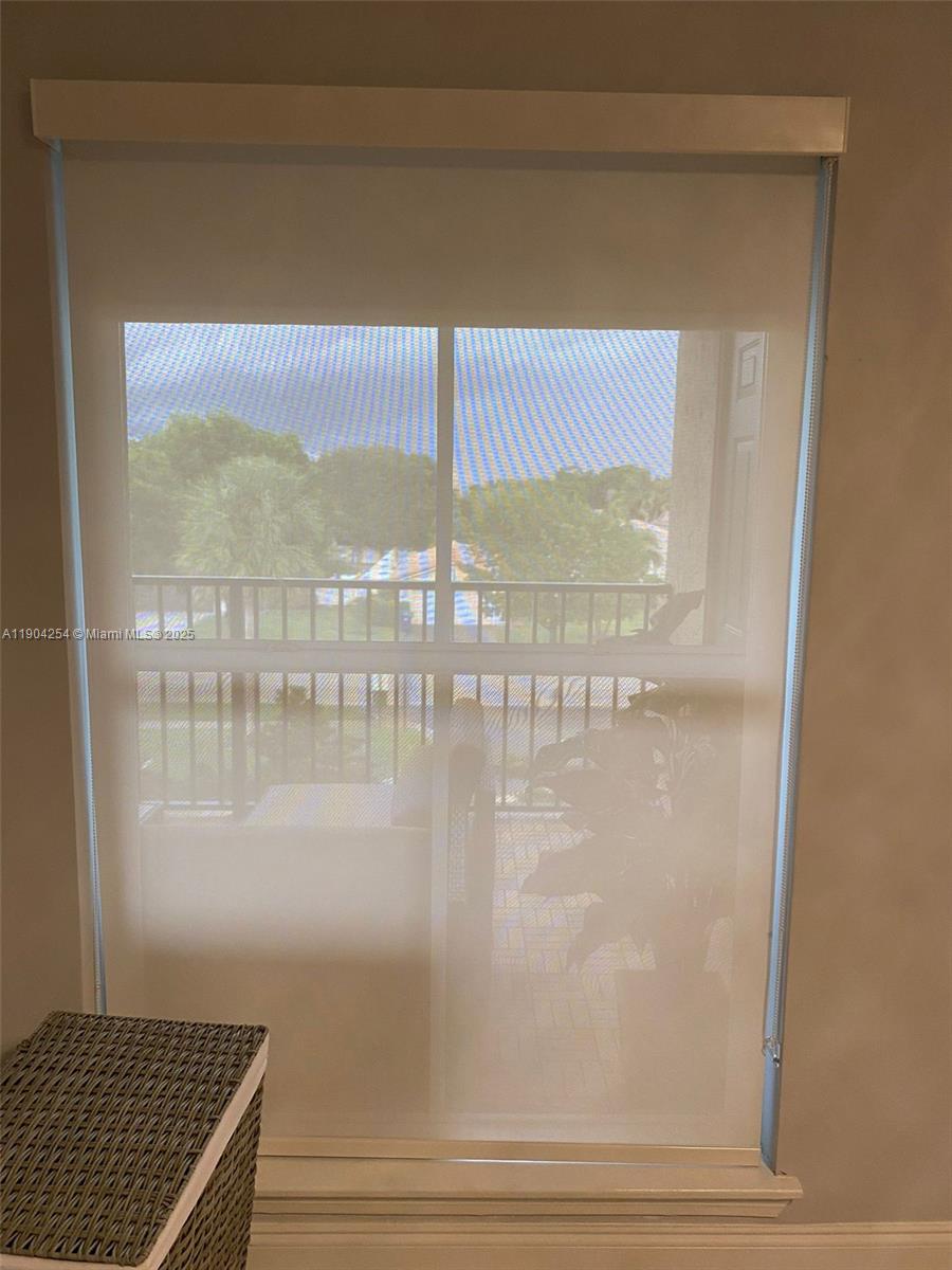 SAVANNAH AT RIVERSIDE CON - Residential Lease