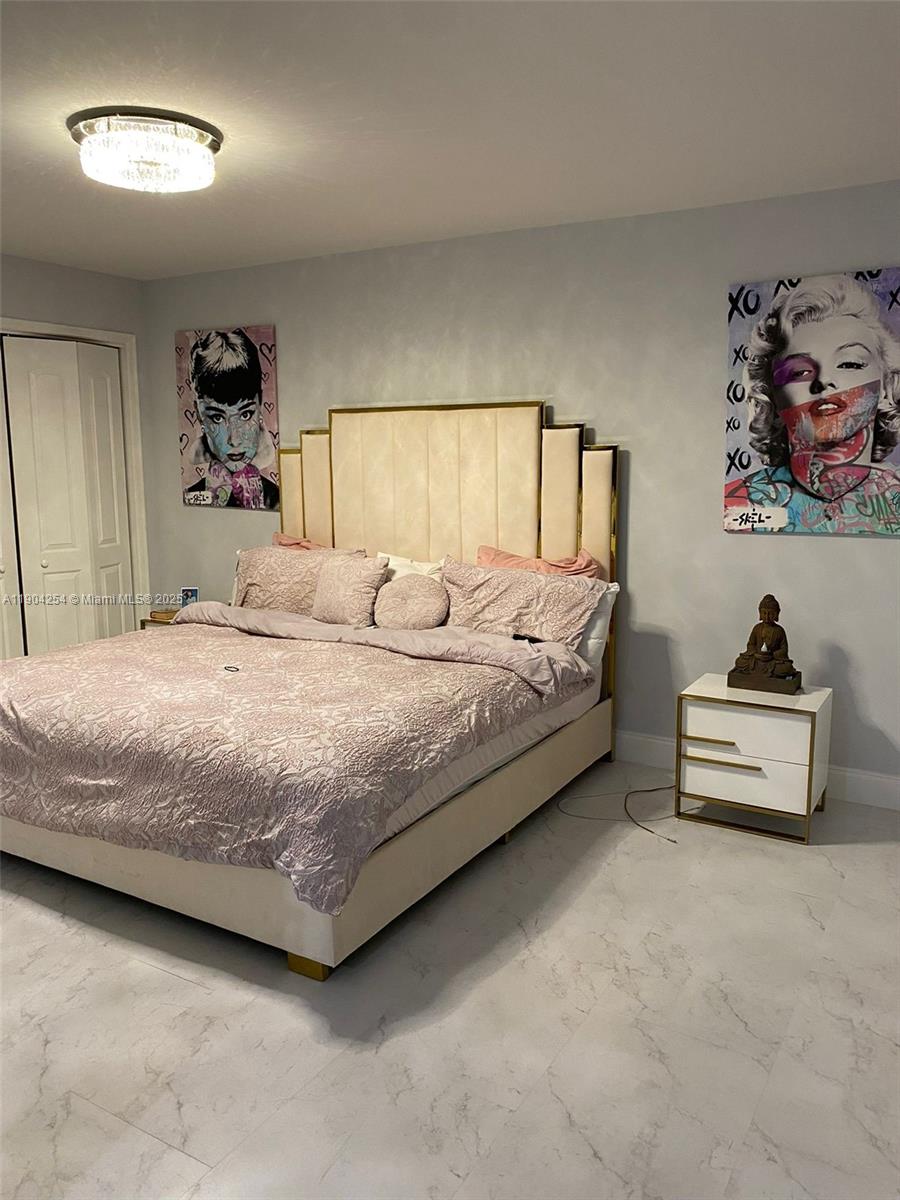 SAVANNAH AT RIVERSIDE CON - Residential Lease