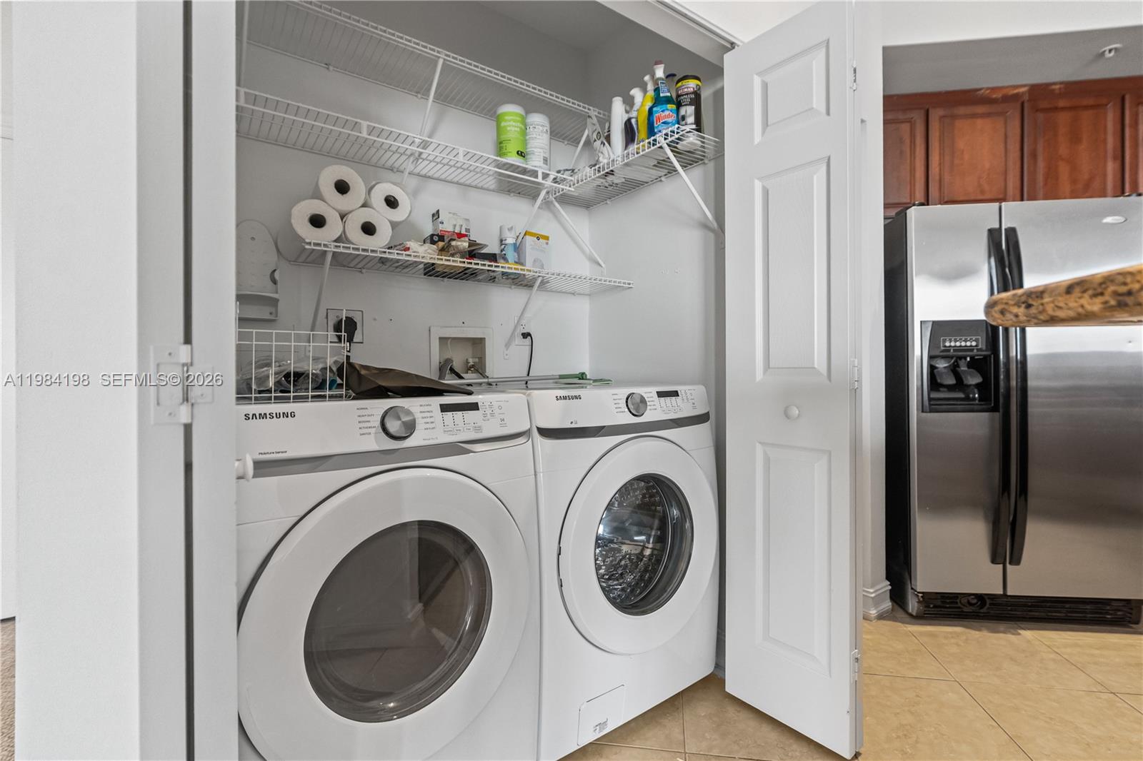 ALAQUA - Residential Lease